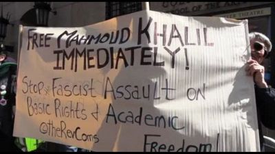 Ancora manifestazioni a New York contro l'arresto di Mahmou Khalil