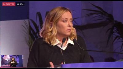 Meloni: "Non voglio scontri, sull'immigrazione andremo avanti"
