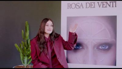Gaia racconta i suoi vent'anni nel nuovo album "rosa dei venti"