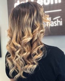 Ponte dei Leoni By Nashi Hair Salon