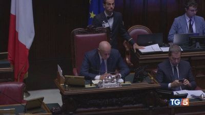 Legge elettorale, ok a terza fiducia