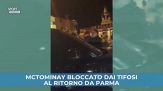 McTominay bloccato dai tifosi al ritorno da Parma