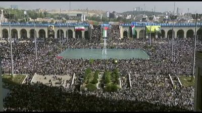 Una folla oceanica a Teheran per commemeorare Nasrallah