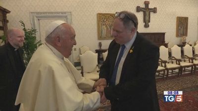 Ostaggi dal Papa "Liberarli tutti"