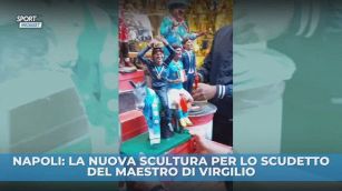 Napoli: nuova scultura per lo scudetto