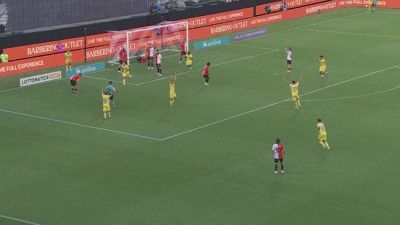 La Juventus batte il Parma, Fiorentina ko col Frosinone