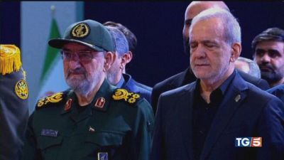 Tensioni a Teheran, incognita Hormuz