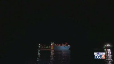 Naufragio a Lampedusa salvi in 7, 20 dispersi