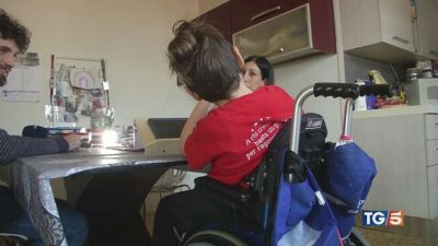 "Mio figlio è disabile non ci affittano casa"