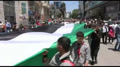 In Cisgiordania in migliaia in piazza per celebrare la Nakba