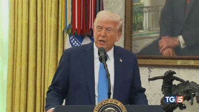 Domani i dazi di Trump, "Ue pronta a vendetta"