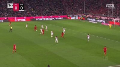 Poker Bayern all'Eintracht Francoforte