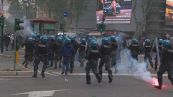 Scontri ultras-polizia nella Capitale, tredici agenti feriti