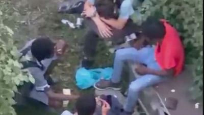 A Brescia spaccio, sbandati e degrado nel cuore Parco Tarello