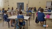 Scuola, si riparte. Stretta sulle chat