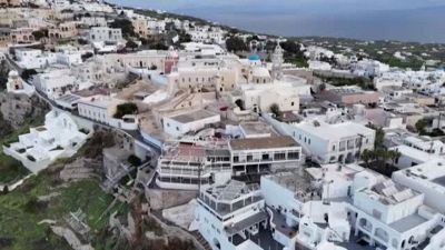 Scosse sismiche a Santorini, il premier Mitsotakis invita alla calma