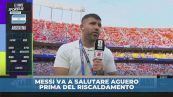 Messi saluta Aguero