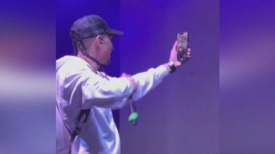 La telefonata al collega detenuto, Baby Gang è indagato