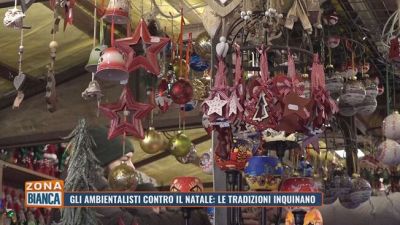 Gli ambientalisti contro il Natale: le tradizioni inquinano