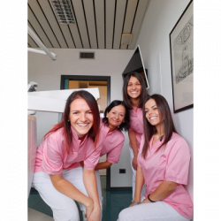 Studio Dentistico Rivarossa Dr. Enrico e Dr. Bruno logo