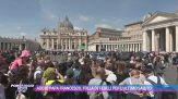Addio Papa Francesco, folla di fedeli per l'ultimo saluto