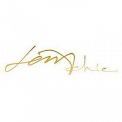 Lena Chic logo