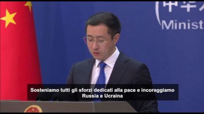 Cina spera in pace giusta ed esorta Russia-Ucraina a dialogo diretto
