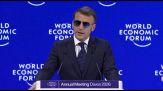 Davos, Macron risponde a Trump: preferiamo il rispetto ai bulli