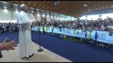 Papa ai giovani del Meeting: costruite la pace, mondo ha bisogno di voi