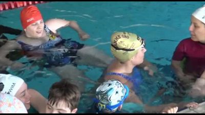 Ravenna, donati 100 corsi di nuoto a bambini con disabilità