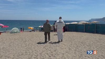 Bagnino eroe tragedia in mare