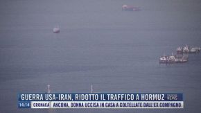 Breaking News delle 14.00 | Guerra Usa-Iran, ridotto il traffico a Hormuz