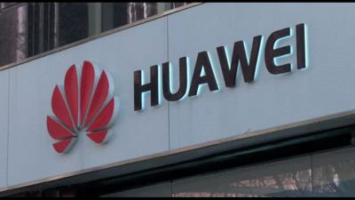 Nuovo scandalo corruzione Europarlamento: nel mirino lobbisti Huawei