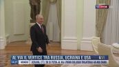 Breaking News delle 14.00 | Al via il vertice tra Russia, Ucraina e Usa