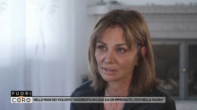 Nelle mani dei violenti: "Aggredita in casa da un immigrato, vivo nella paura"