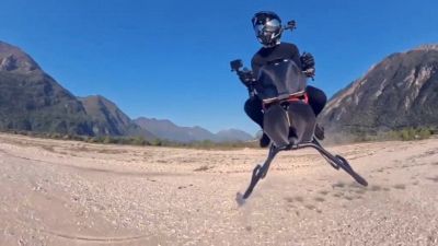 La moto volante di Star Wars è realtà e vola in cielo