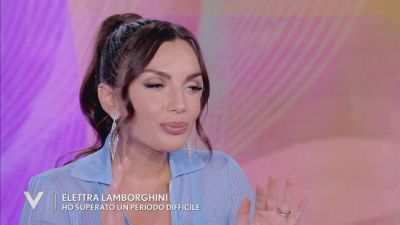 Elettra Lamborghini: "Ho superato un periodo difficile"