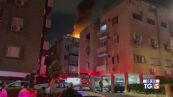 Ancora attacchi ma spiragli su negoziati
