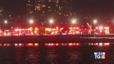 Usa: incidente aereo sui cieli di Washington