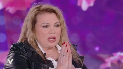 Serena Grandi: "Ho avuto un tumore al seno"