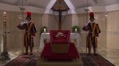 Domani la salma del Papa in Piazza San Pietro per l'omaggio dei fedeli