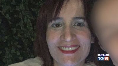 Uccide la moglie, poi muore in un incidente