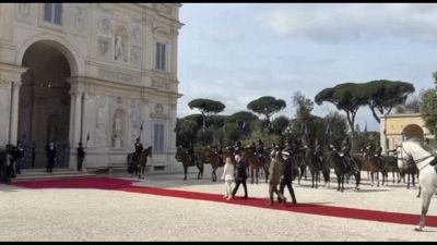 Re Carlo ricevuto da Meloni a Villa Doria Pamphilj