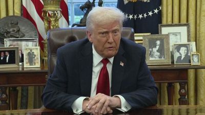 Trump firma, al via i dazi al 50% su acciaio e alluminio