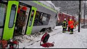 Svizzera, deraglia treno: 5 feriti. La polizia: si pensa a una valanga