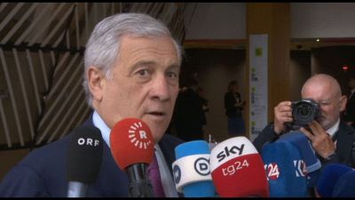 Tajani: "Chiediamo all'Iran di riattivare dialogo diretto con Usa"