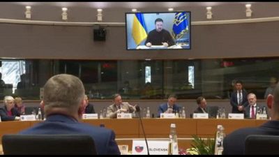 Zelensky: centrali nucleari restano ucraine, sanzioni necessarie