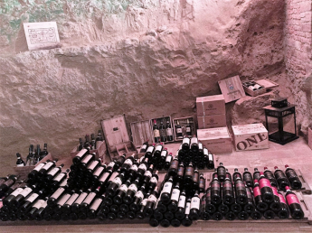 Ristorante Enoteca Godimento diVino  cantina vini toscani a Montepulciano