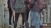 A 11 anni col coltello assale e filma il prof