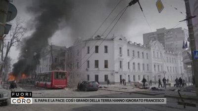 Il Papa e la pace: così i grandi della terra hanno ignorato Francesco